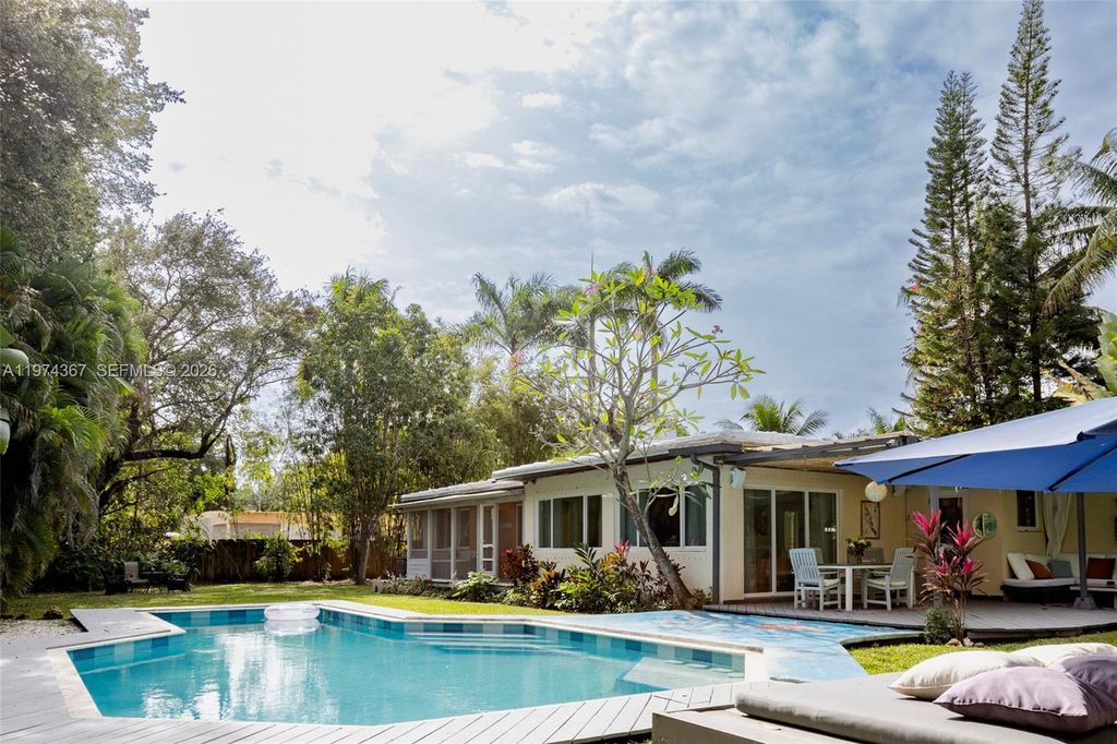 750 NE 120th St, Biscayne Park, FL 33161