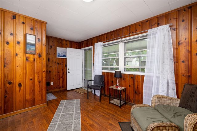 2225 Mclain Avenue, Lincoln Park, MI 48146
