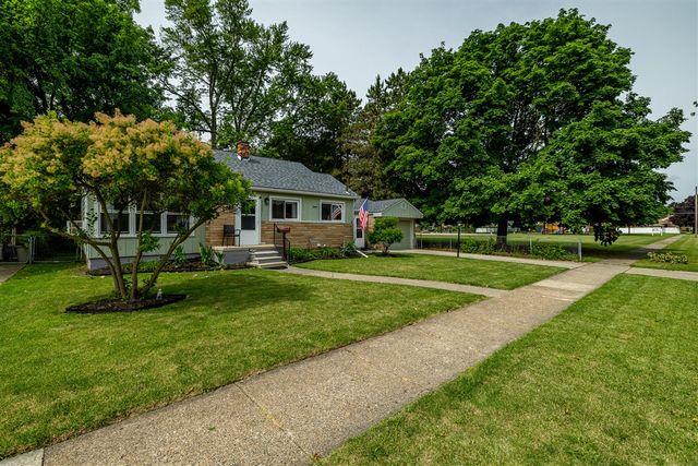2225 Mclain Avenue, Lincoln Park, MI 48146