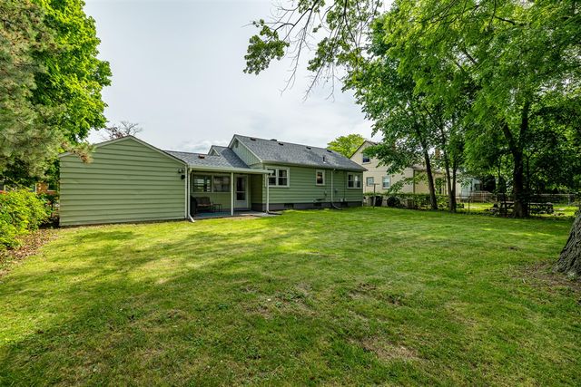 2225 Mclain Avenue, Lincoln Park, MI 48146