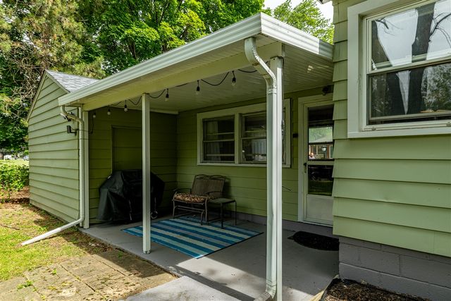 2225 Mclain Avenue, Lincoln Park, MI 48146