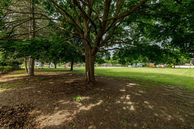 2225 Mclain Avenue, Lincoln Park, MI 48146