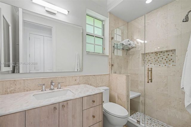 10530 SW 77th Ave 1, Pinecrest, FL 33156