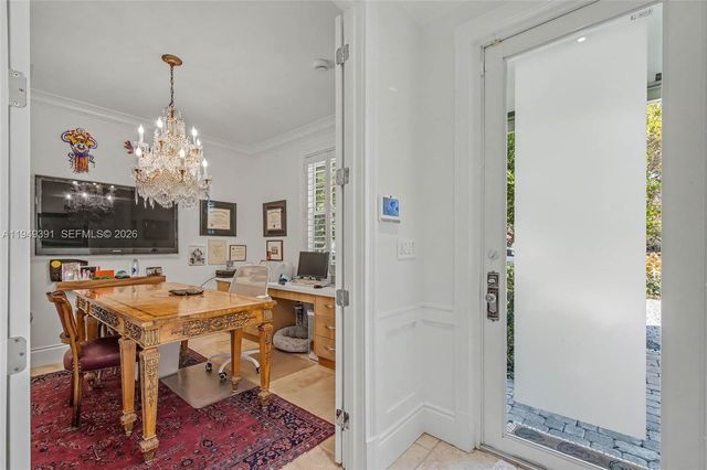 10530 SW 77th Ave 1, Pinecrest, FL 33156