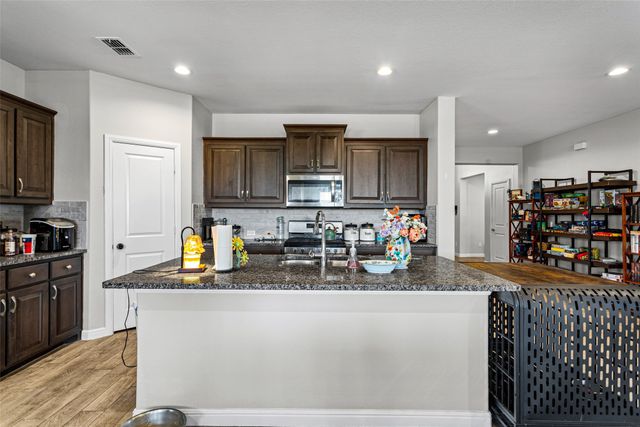 1212 Dublin Drive, Cleburne, TX 76033