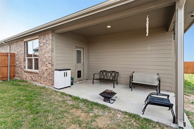 1212 Dublin Drive, Cleburne, TX 76033
