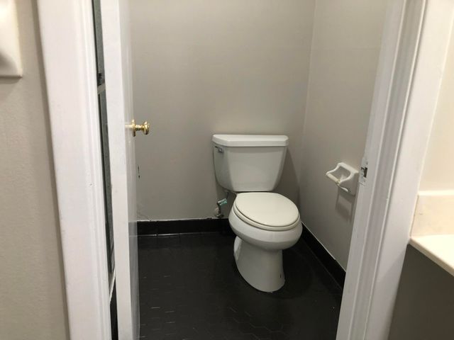 6 Dogwood Drive, Shalimar, FL 32579