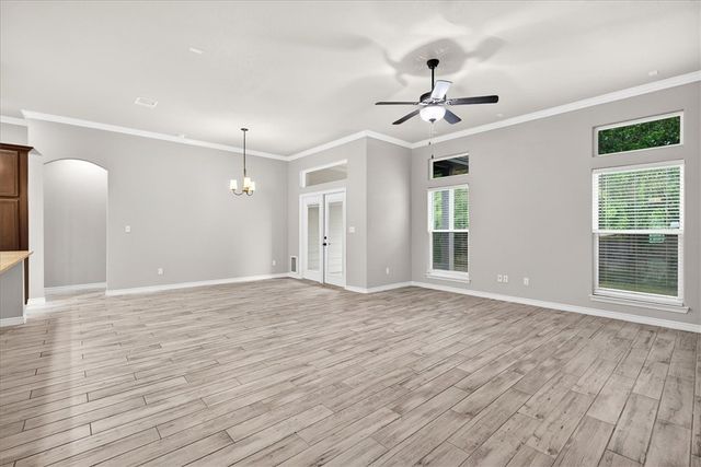412 Gulfton Dr, Portland, TX 78374