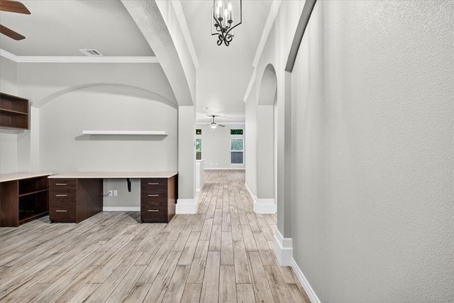 412 Gulfton Dr, Portland, TX 78374