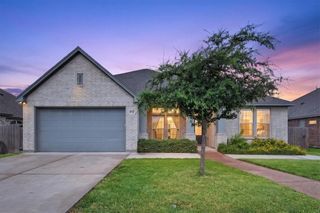 412 Gulfton Dr, Portland, TX 78374