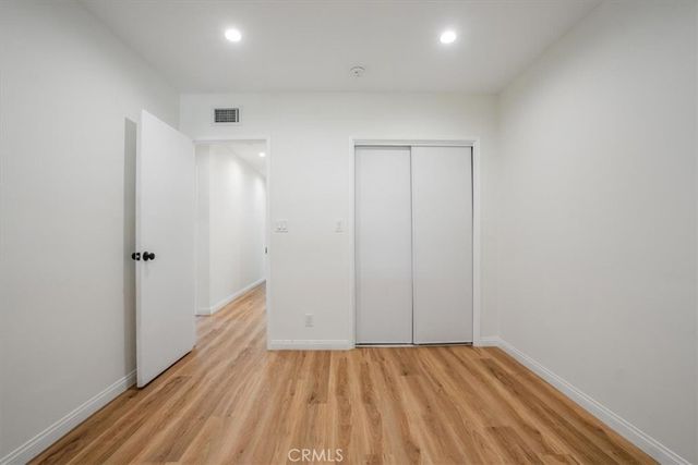 16329 Napa, Los Angeles, CA 91343