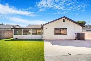16329 Napa, Los Angeles, CA 91343