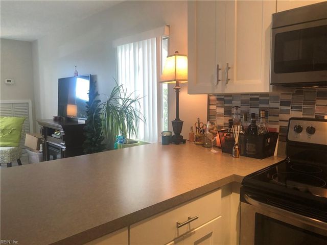 3558 Shore Dr Apt G9, Virginia Beach, VA 23455