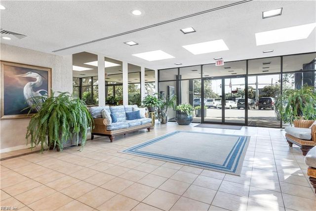 3558 Shore Dr Apt G9, Virginia Beach, VA 23455