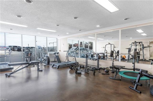 3558 Shore Dr Apt G9, Virginia Beach, VA 23455