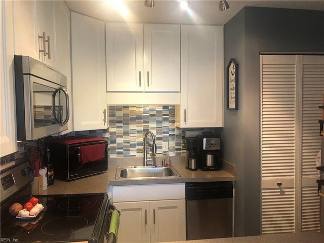 3558 Shore Dr Apt G9, Virginia Beach, VA 23455