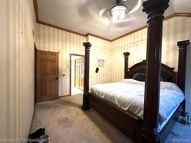 12220 Moceri Drive, Grand Blanc, MI 48439