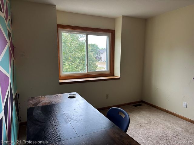 12220 Moceri Drive, Grand Blanc, MI 48439