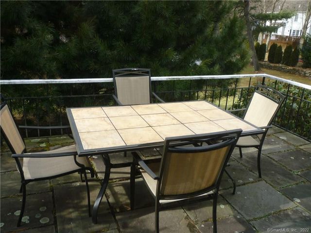 927 Burroughs Road, Fairfield, CT 06825