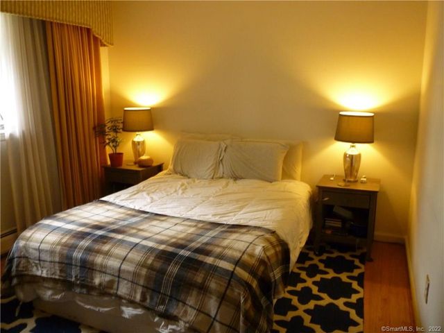 927 Burroughs Road, Fairfield, CT 06825