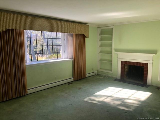 927 Burroughs Road, Fairfield, CT 06825