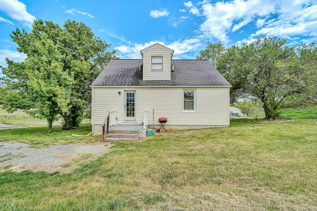 1404 10Th ST, Roanoke, VA 24012