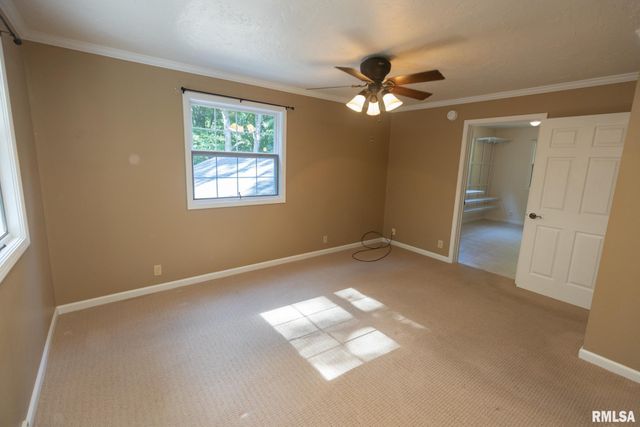 1374 N FORREST Drive, Germantown Hills, IL 61548