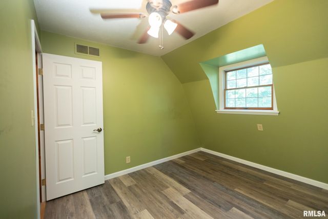 1374 N FORREST Drive, Germantown Hills, IL 61548