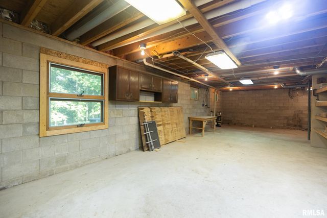 1374 N FORREST Drive, Germantown Hills, IL 61548