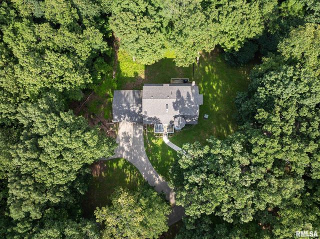 1374 N FORREST Drive, Germantown Hills, IL 61548