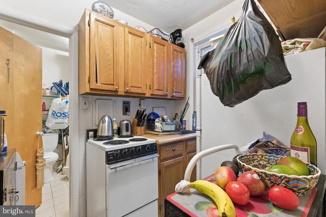 1417 LOMBARD ST, Philadelphia, PA 19146