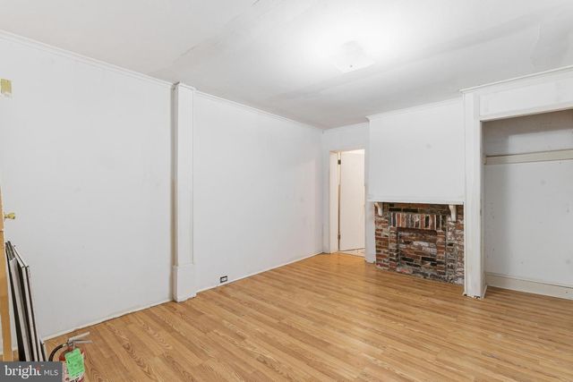 1417 LOMBARD ST, Philadelphia, PA 19146