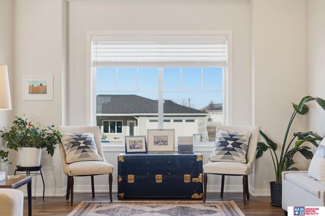 9533 Duckhorn Drive, Lincoln, NE 68526