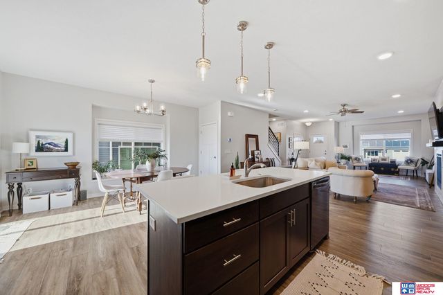 9533 Duckhorn Drive, Lincoln, NE 68526