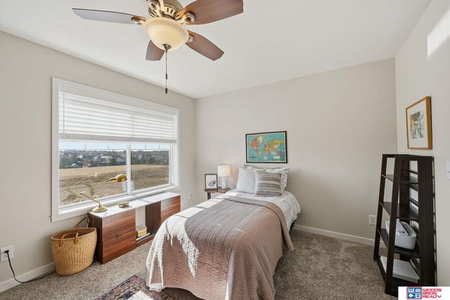 9533 Duckhorn Drive, Lincoln, NE 68526