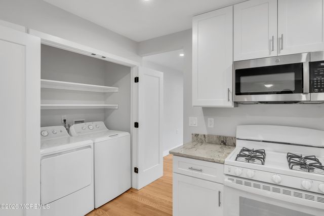 7 Bellflower Court, Toms River, NJ 08755