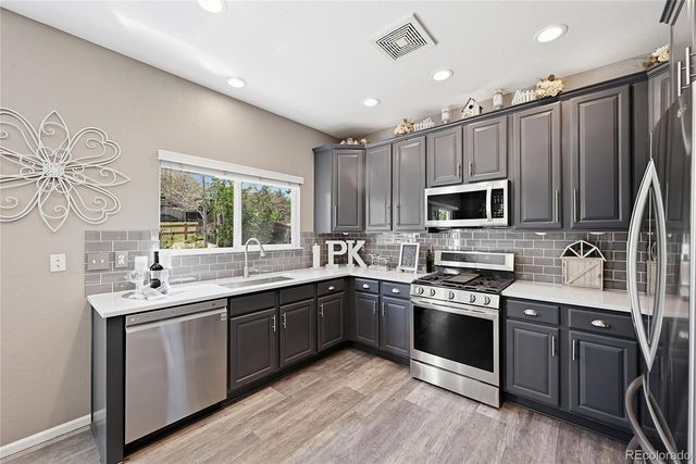 16590 E Hollow Horn Avenue, Parker, CO 80134