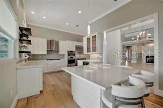 1511 N LAKE SHORE DRIVE, Sarasota, FL 34231