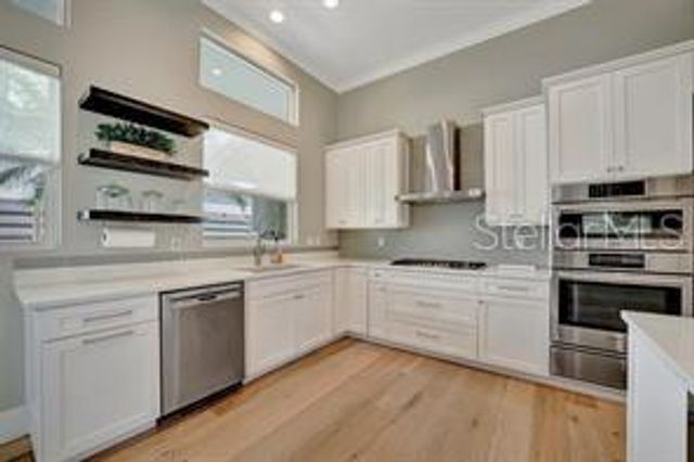 1511 N LAKE SHORE DRIVE, Sarasota, FL 34231