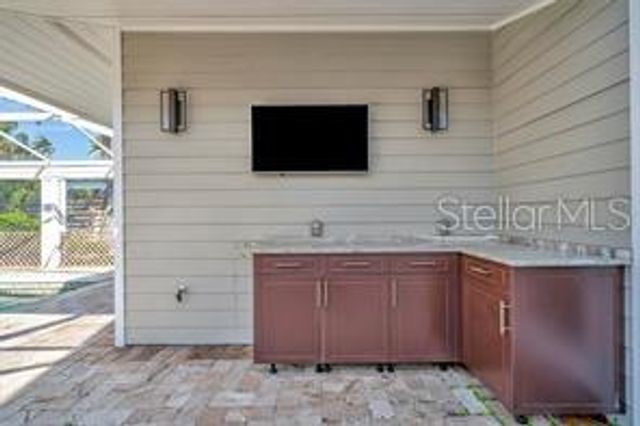 1511 N LAKE SHORE DRIVE, Sarasota, FL 34231