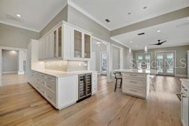 1511 N LAKE SHORE DRIVE, Sarasota, FL 34231