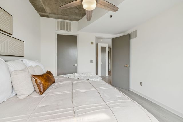 600 12th Ave S Apt 627, Nashville, TN 37203