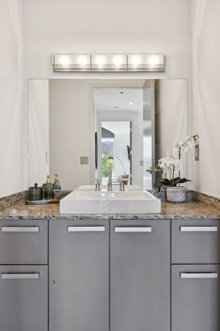 600 12th Ave S Apt 627, Nashville, TN 37203