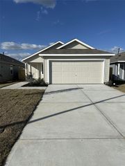 1225 Charlotte Way, Wharton, TX 77488