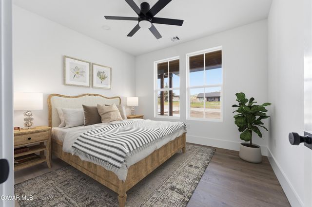 29840 Pinedale Drive, Tehachapi, CA 93561