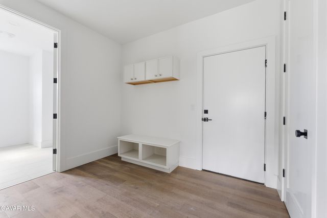 29840 Pinedale Drive, Tehachapi, CA 93561