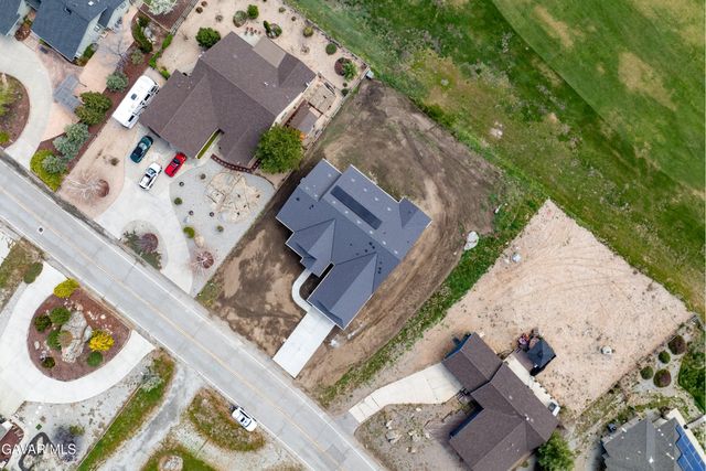 29840 Pinedale Drive, Tehachapi, CA 93561