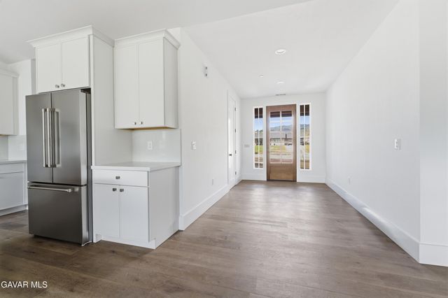 29840 Pinedale Drive, Tehachapi, CA 93561