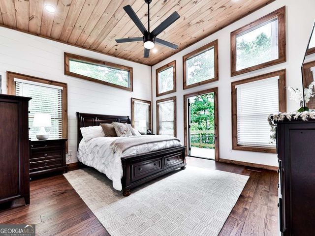 312 Campbell Camp Circle 70, Blue Ridge, GA 30513
