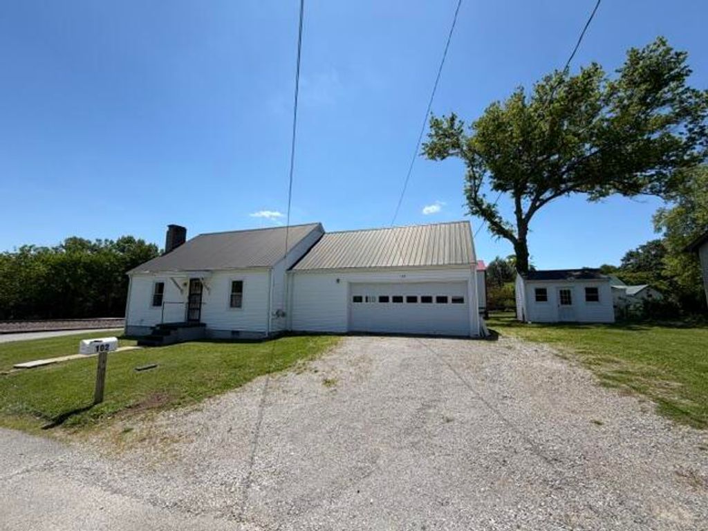 102 Brook Street, Harrodsburg, KY 40330